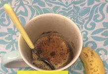 Bolo de caneca de Banana bolo de banana