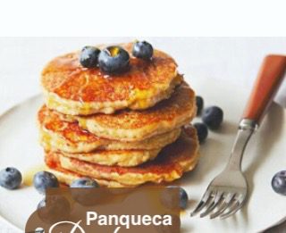 Panqueca de bagas e Amaranto Bagas