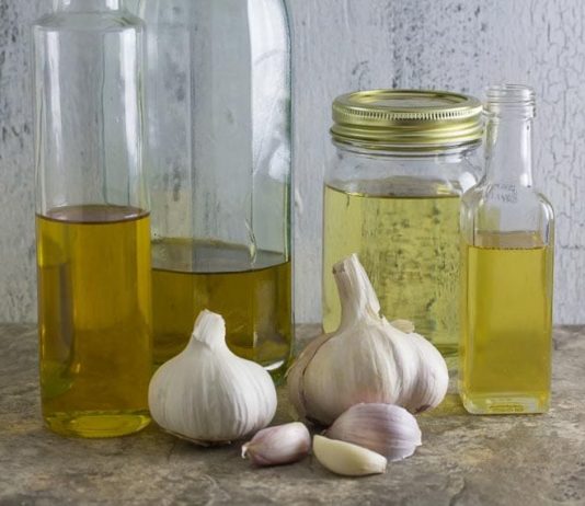 FODMAP- Como fazer azeite com infusão de alho